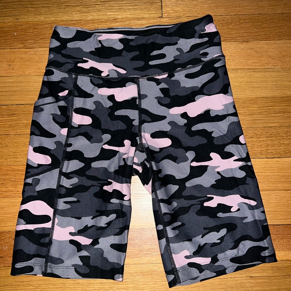 Calvin Klein | Biker Shorts | Pink/Grey/Black Camo | Size M